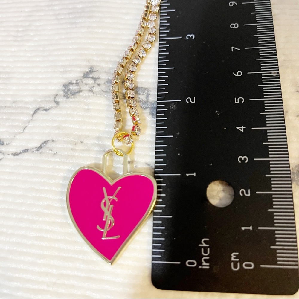 YSL Beauty Pink Heart Necklace & Pouch (Pendant is the Zipper Pull) - Picture 12 of 17